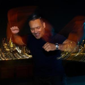 催眠眼镜之三亚孕游最新章节
